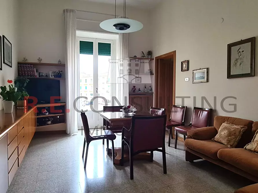 Immagine 5 di Pentalocale in vendita  in Viale della Libertà 28 a Martina Franca