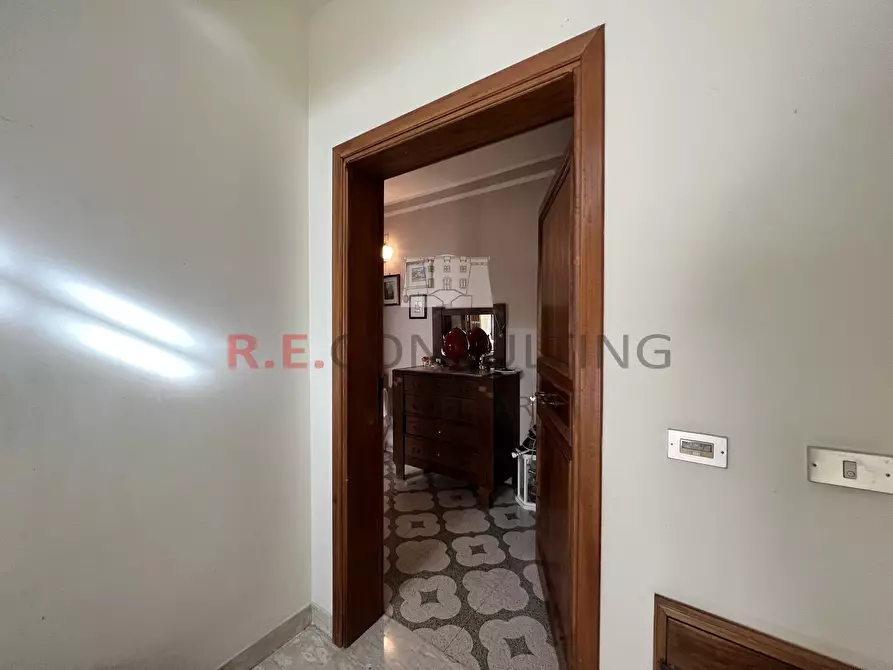 Immagine 5 di Pentalocale in vendita  in Via Pescara 61 a Grottaglie