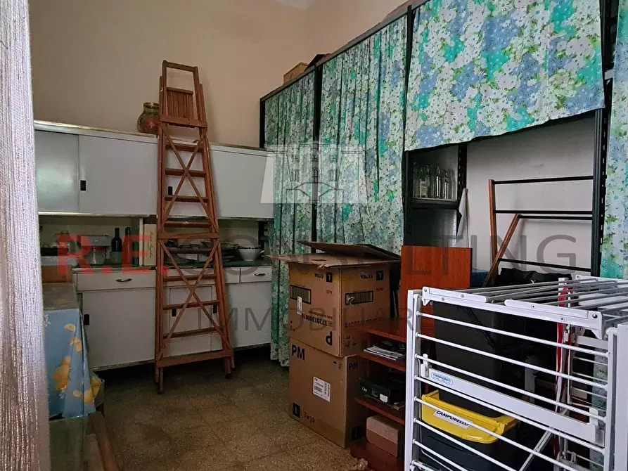 Immagine 17 di Pentalocale in vendita  in Viale della Libertà 28 a Martina Franca