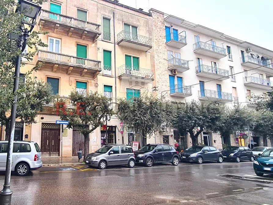 Immagine 23 di Pentalocale in vendita  in Viale della Libertà 28 a Martina Franca