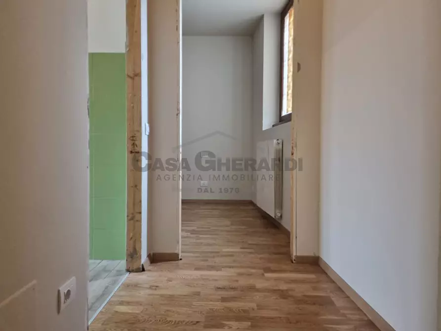 Immagine 19 di Bilocale in vendita  a Paladina