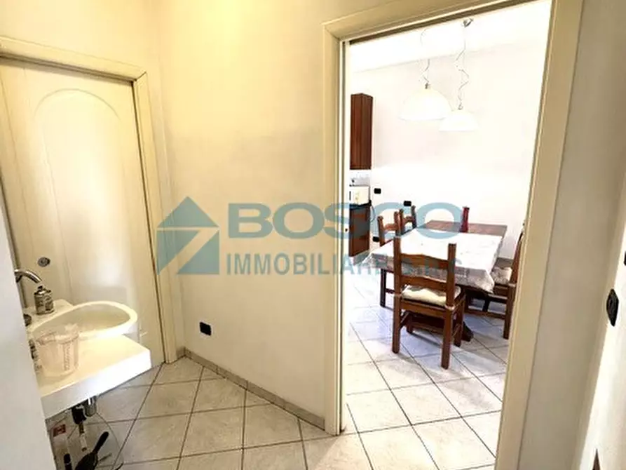 Immagine 17 di Pentalocale in vendita  in Viale Giovanni Amendola 7 a La Spezia