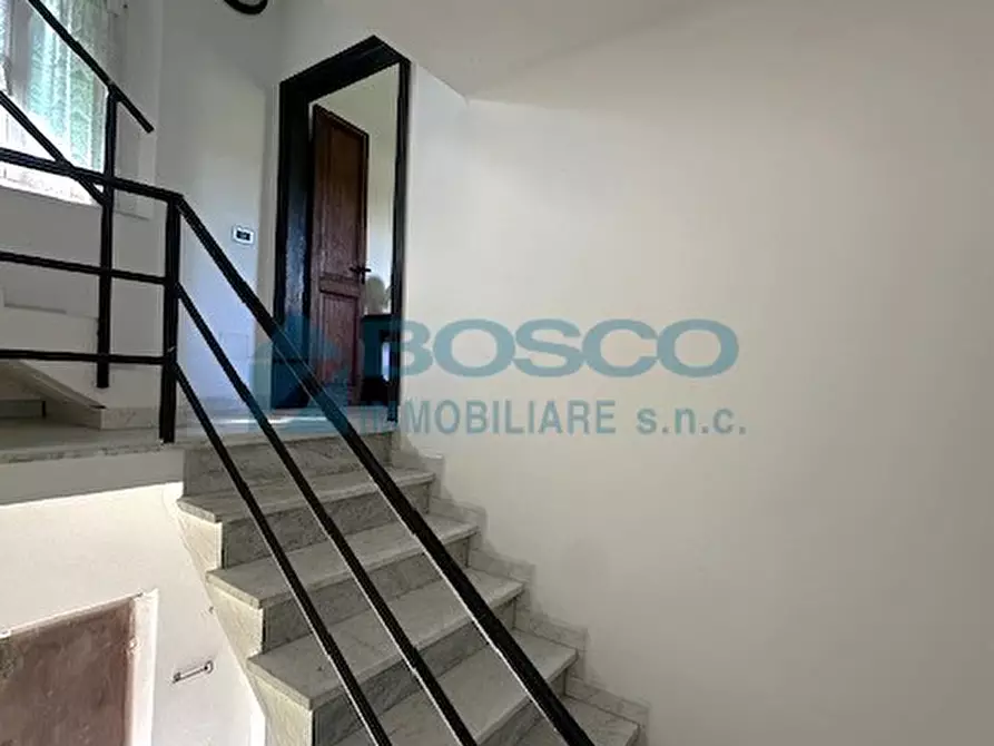 Immagine 11 di Casa indipendente in vendita  in Via Val di Carrara a La Spezia
