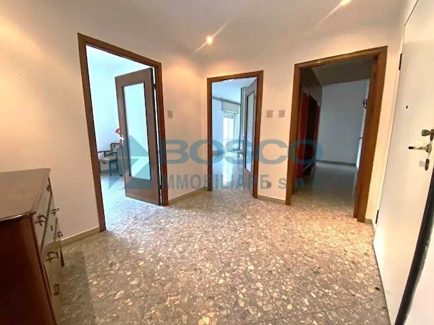 Immagine 1 di Pentalocale in vendita  in via Fiume 186 a La Spezia