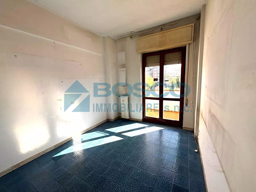 Immagine 5 di Quadrilocale in vendita  in Via Lunense a Carrara