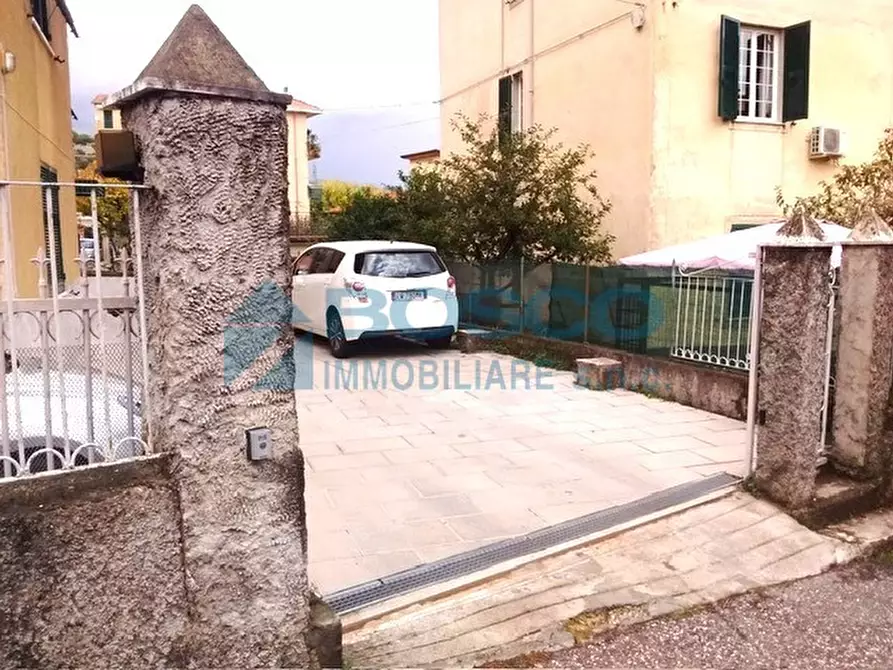 Immagine 22 di Pentalocale in vendita  in Via S. Erasmo a La Spezia