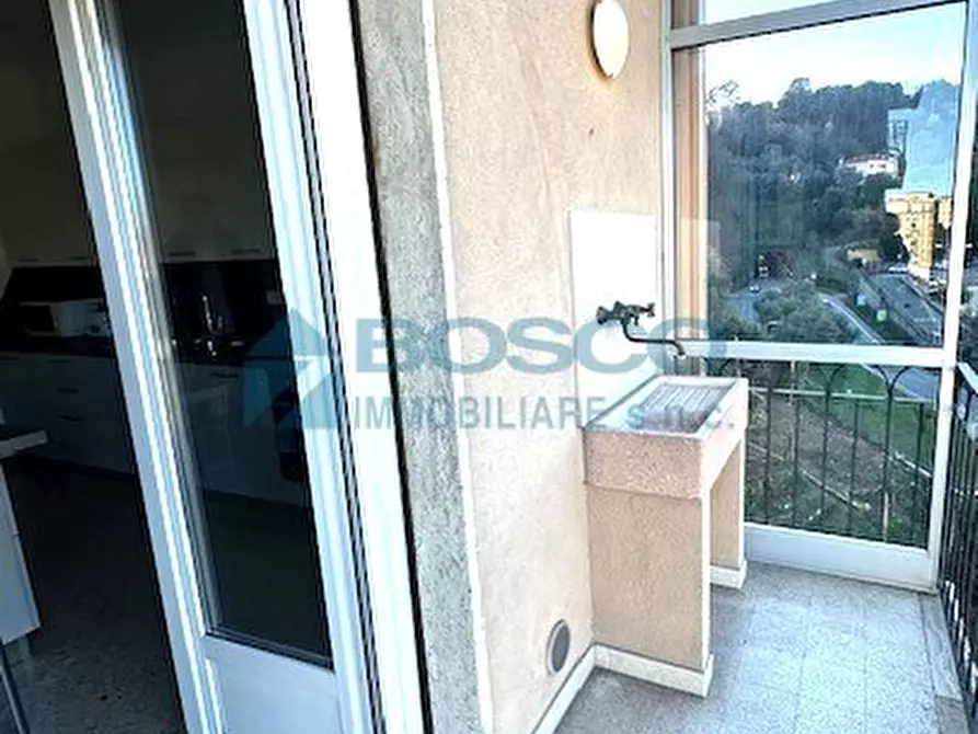 Immagine 14 di Pentalocale in vendita  in Via Francesco Crispi 74 a La Spezia