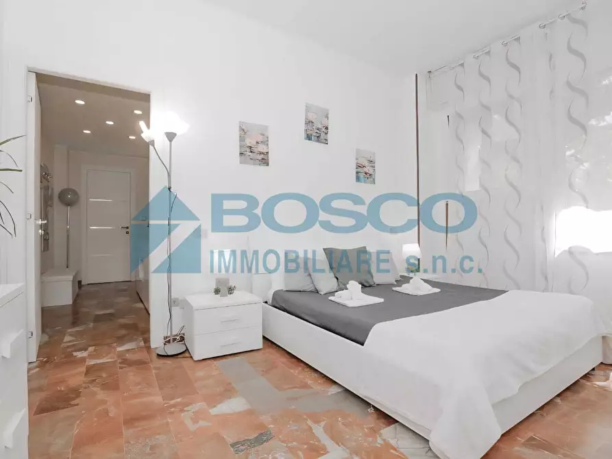 Immagine 10 di Bilocale in vendita  a La Spezia