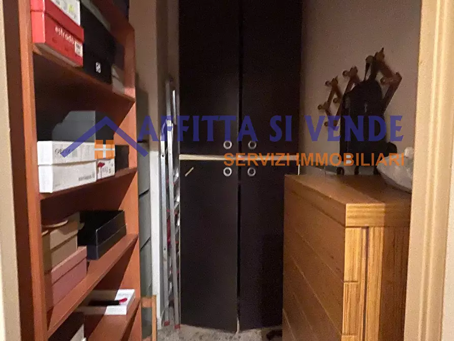 Immagine 12 di Pentalocale in vendita  in Via Tisia 124 a Siracusa