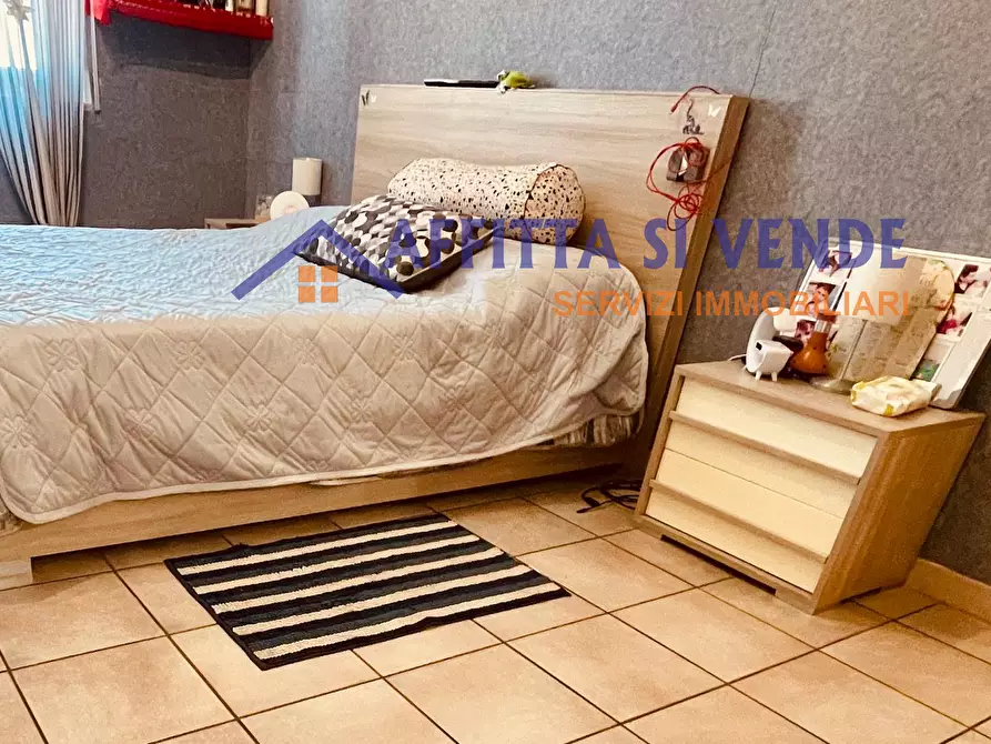 Immagine 10 di Pentalocale in vendita  in Via Peppino Impastato 15 a Siracusa