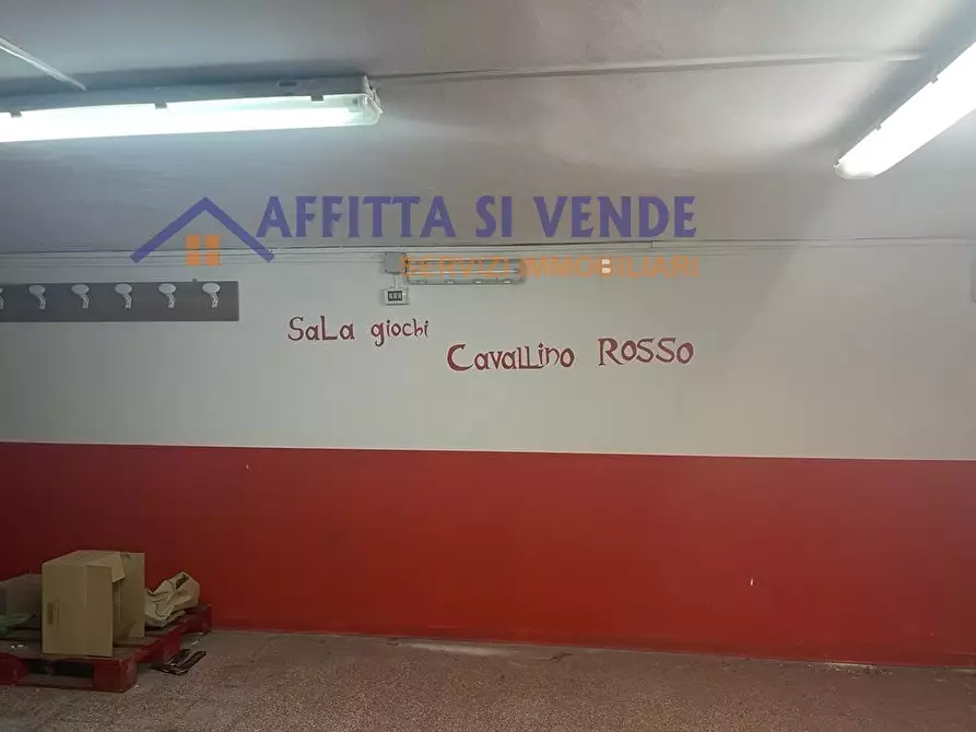 Immagine 11 di Locale commerciale in affitto  in solarino a Solarino