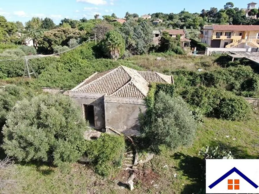 Immagine 6 di Rustico / casale in vendita  in isola a Siracusa
