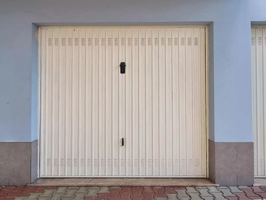 Immagine 21 di Quadrilocale in vendita  a Pescara