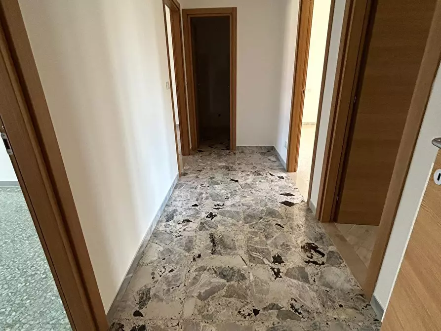 Immagine 5 di Trilocale in vendita  in Via Francesco Verrotti a Pescara