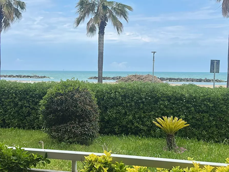 Immagine 1 di Bilocale in vendita  a Montesilvano