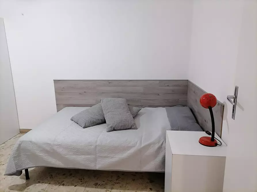 Immagine 13 di Stanza singola in affitto  a Pescara