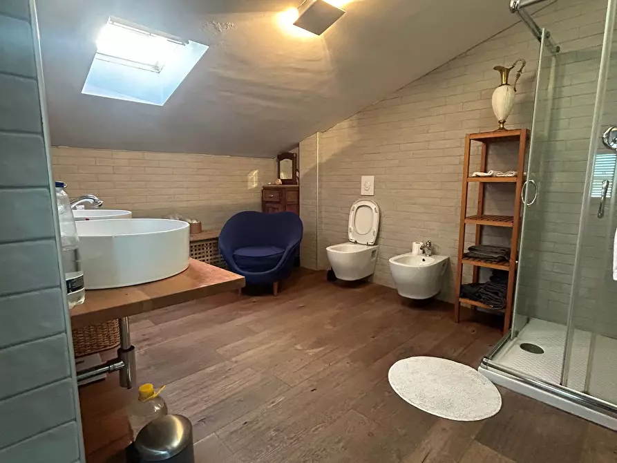 Immagine 18 di Trilocale in affitto  a Pescara