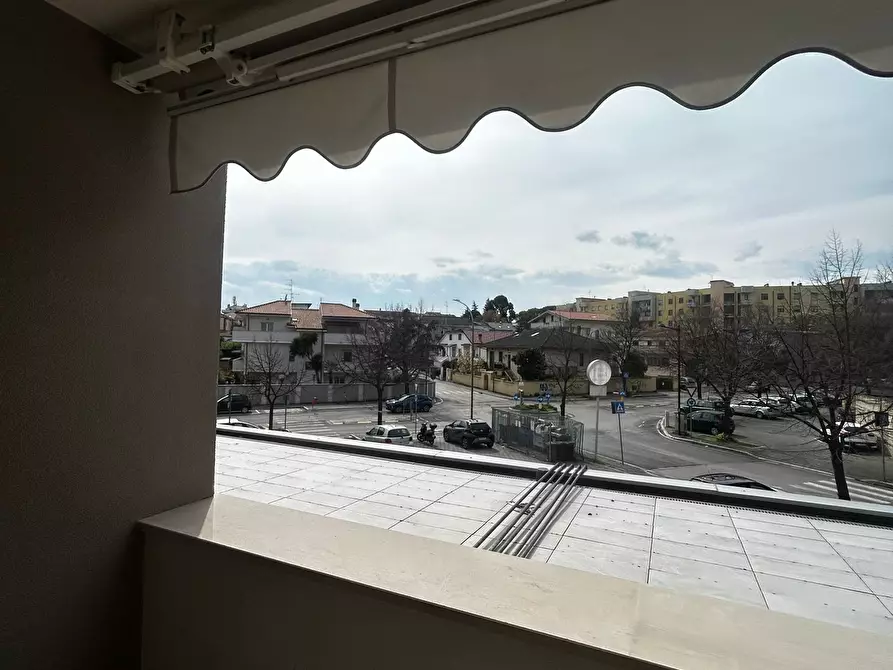 Immagine 18 di Quadrilocale in affitto  a Pescara