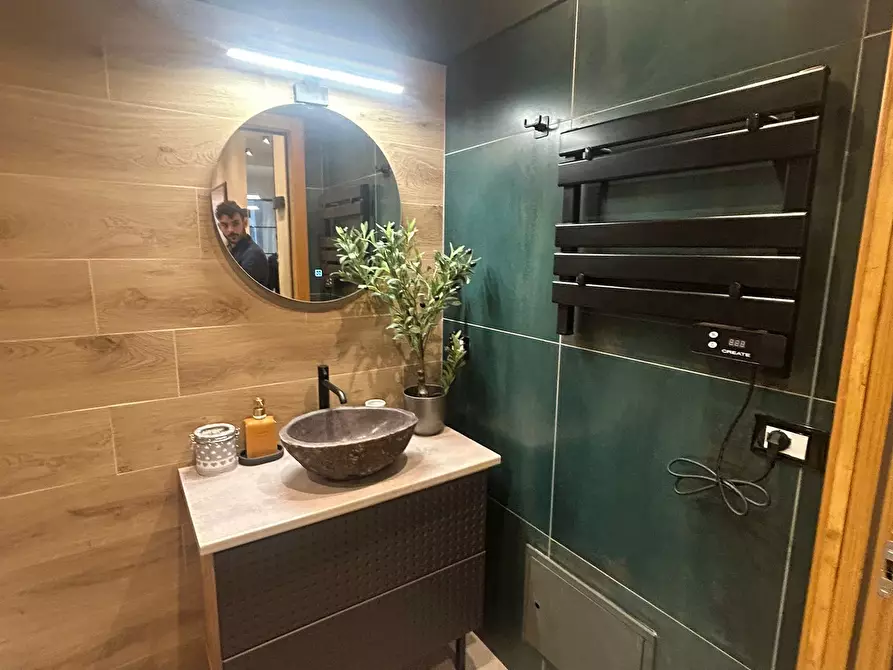 Immagine 9 di Bilocale in vendita  a Pescara