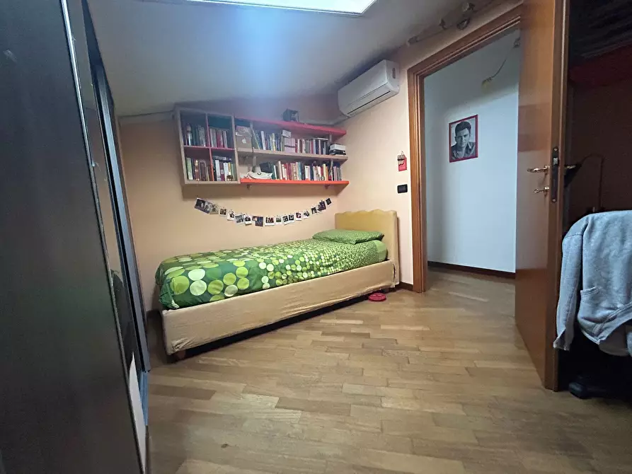 Immagine 12 di Pentalocale in vendita  a Pescara