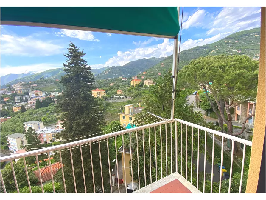 Immagine 9 di Bilocale in vendita  a Rapallo