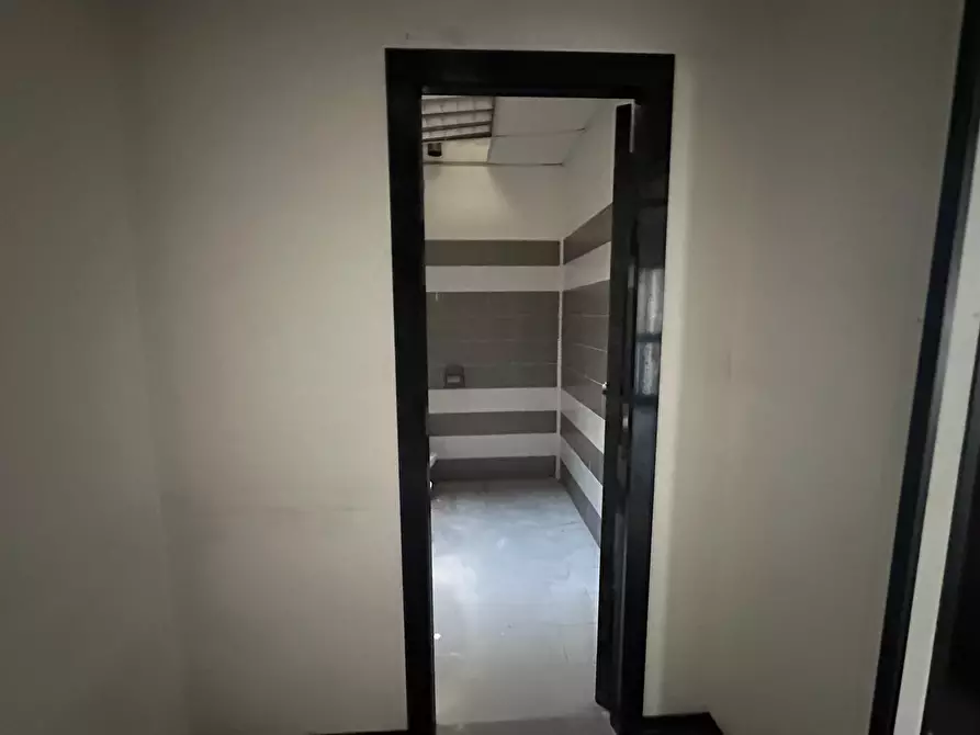 Immagine 13 di Ufficio in affitto  in Via Monte Giberto 133 a Roma