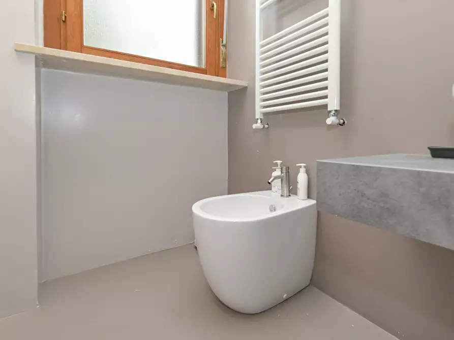 Immagine 35 di Quadrilocale in vendita  in Via Tetto Nuovo 6 a Pino Torinese