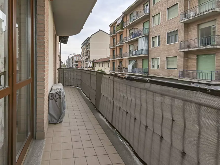 Immagine 28 di Trilocale in vendita  in Via Quarto dei Mille 5 a Torino