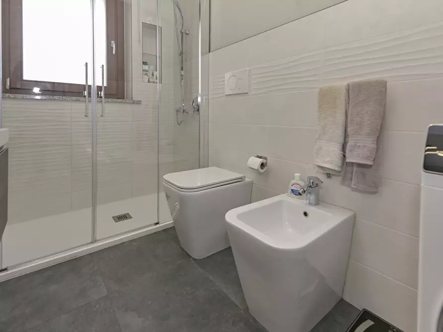 Immagine 30 di Trilocale in affitto  in via rita levi montalicini 58 a Mappano