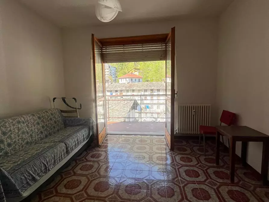 Immagine 3 di Bilocale in vendita  in Via Lensi 5 a Cantoira