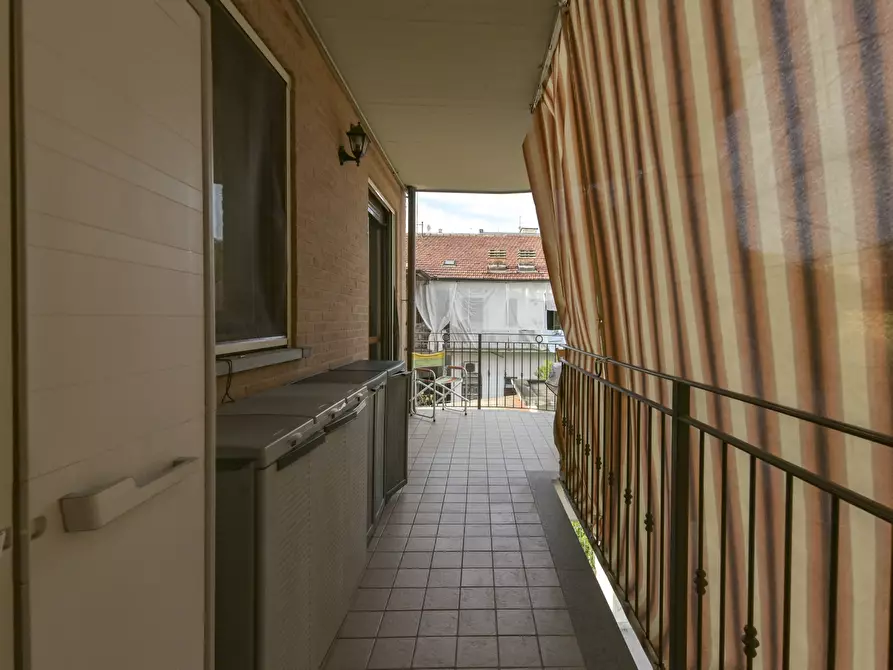 Immagine 20 di Trilocale in vendita  in Via Quarto dei Mille 5 a Torino