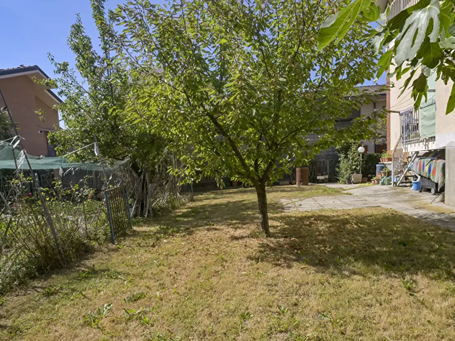 Immagine 122 di Casa bifamiliare in vendita  in Via Settimo 80 a Leini