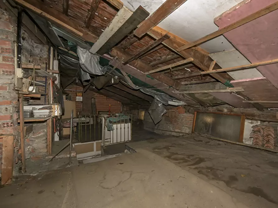 Immagine 43 di Porzione di casa in vendita  in via salvatore mura 18 a Front