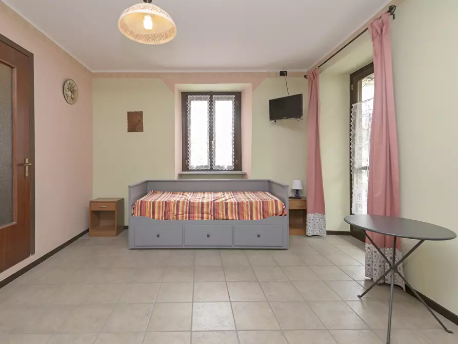 Immagine 34 di Monolocale in vendita  in Via Roma 3 a Viù