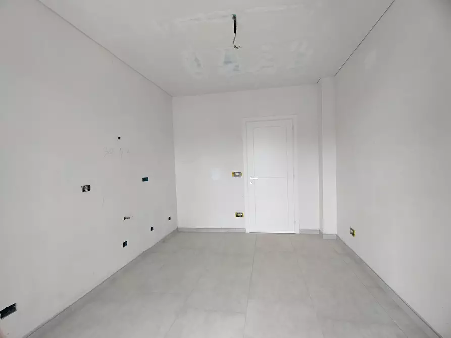 Immagine 10 di Quadrilocale in vendita  in Via Pietro Cossa 105 a Torino