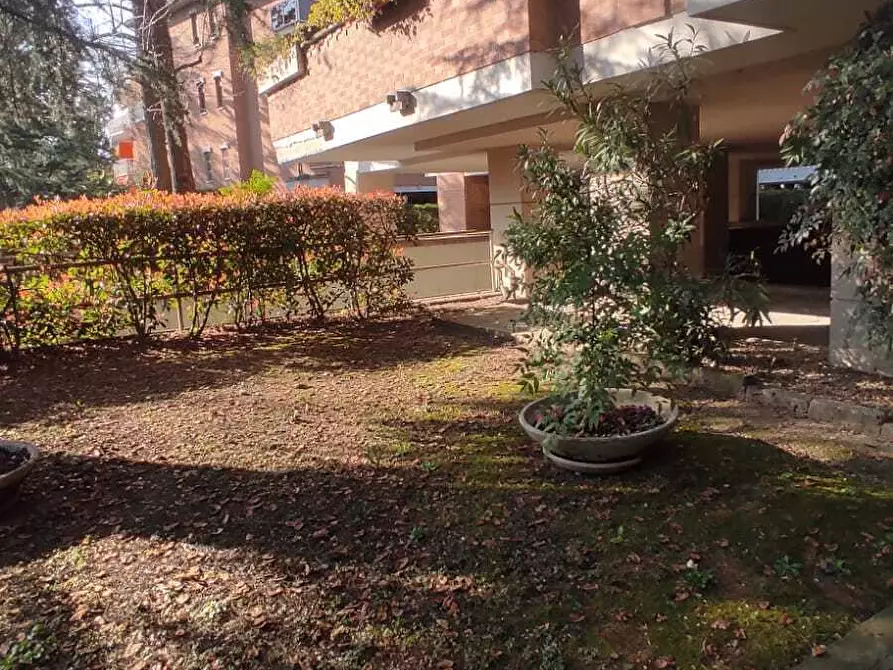 Immagine 34 di Quadrilocale in vendita  in Via Giovanni Servais 178 a Torino