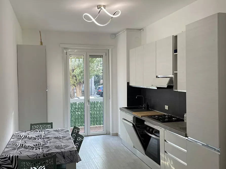 Immagine 6 di Stanza singola in affitto  in via Caprera 37 a Torino