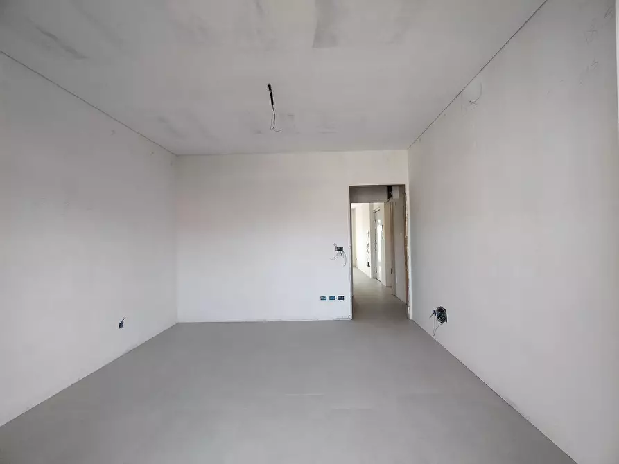 Immagine 15 di Bilocale in vendita  in Via Pietro Cossa 105 a Torino