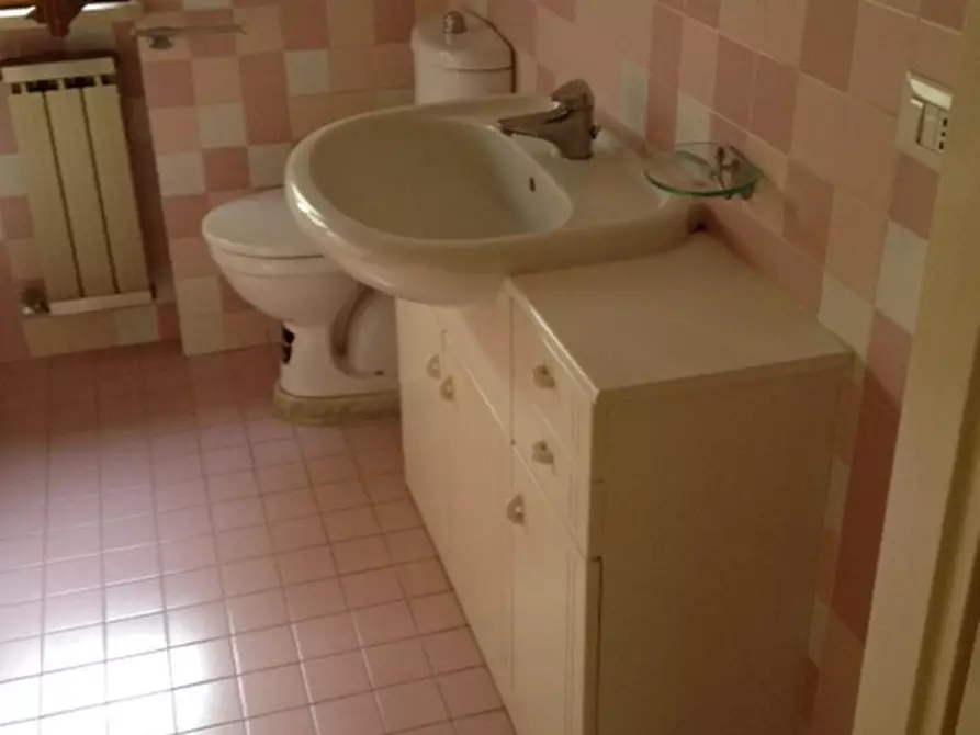 Immagine 1 di Appartamento in vendita  a Pisa