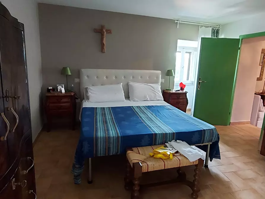 Immagine 23 di Casa indipendente in vendita  a Todi