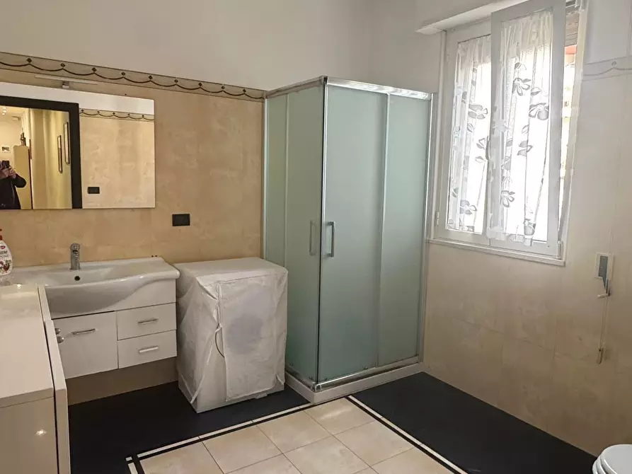 Immagine 14 di Trilocale in vendita  in Via Vecchia San Francesco da Paola a Monopoli