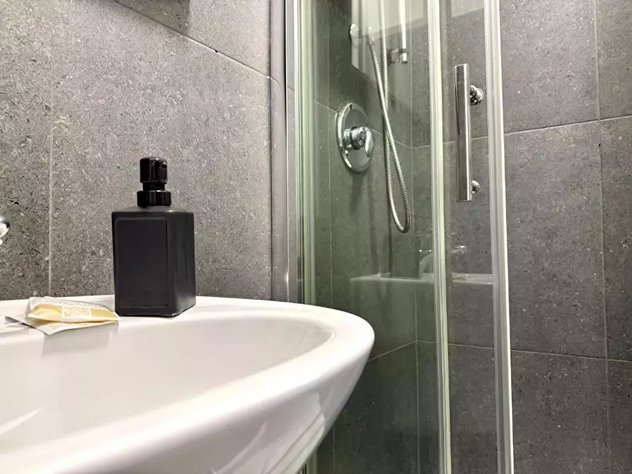 Immagine 15 di Bilocale in vendita  in Via Procaccia 153 a Monopoli