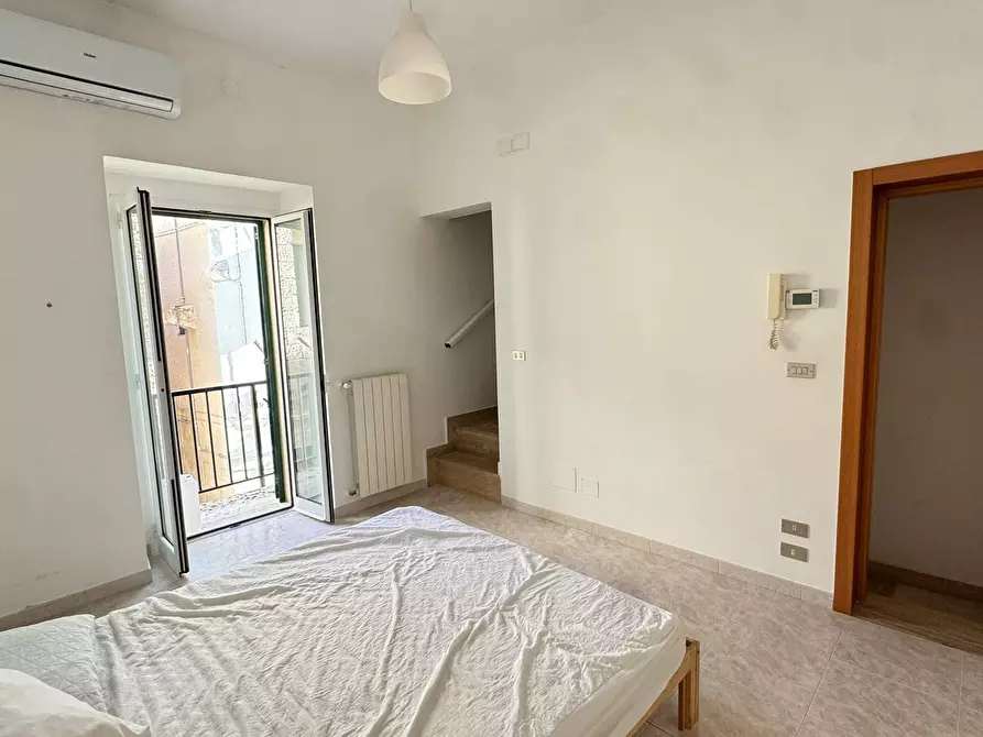 Immagine 13 di Casa indipendente in vendita  in Via Santa Maria a Monopoli