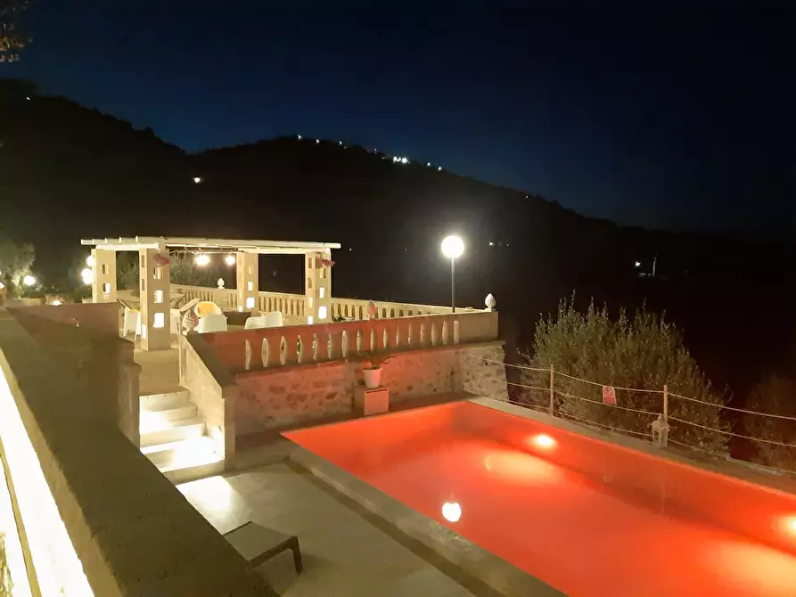 Immagine 36 di Rustico / casale in vendita  in Viale Monte Cannone a Fasano