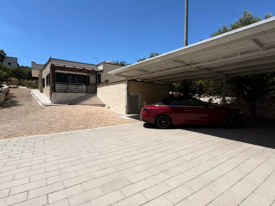 Immagine 21 di Villa in vendita  in Contrada Peroscia 56 a Monopoli