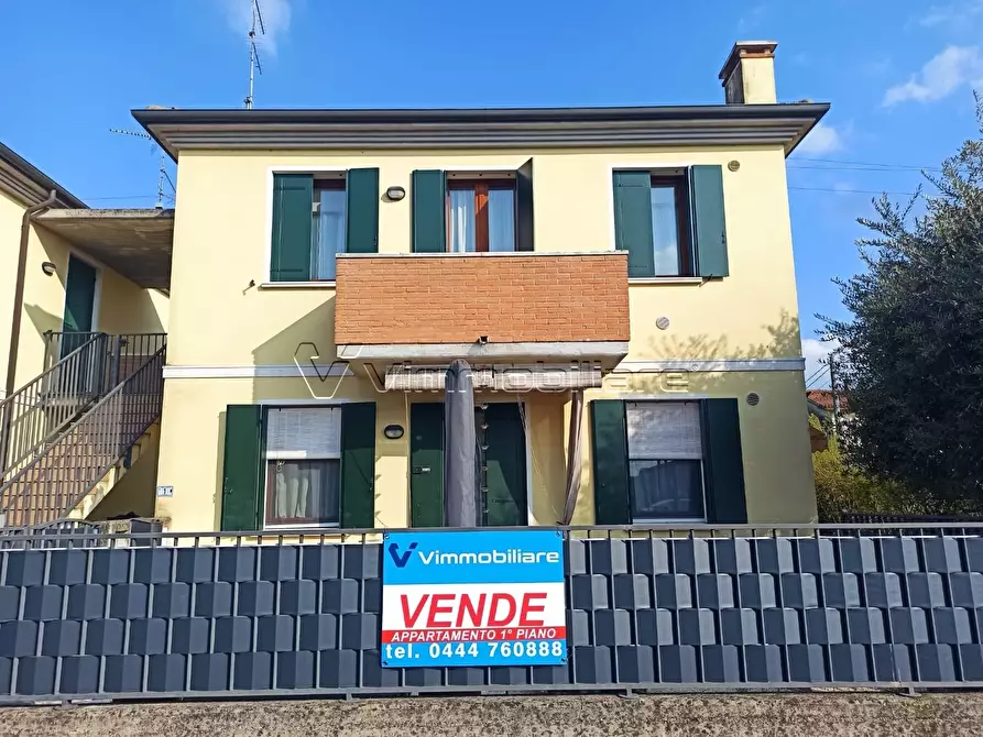 Immagine 2 di Trilocale in vendita  in Via Monte Grappa 1 a Albettone