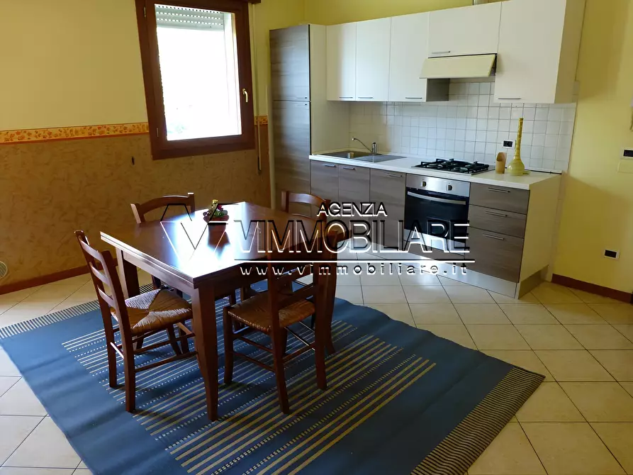 Immagine 2 di Trilocale in vendita  in via Roma a Noventa Vicentina