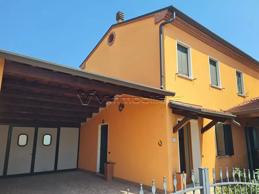 Immagine 4 di Casa indipendente in vendita  a Poiana Maggiore