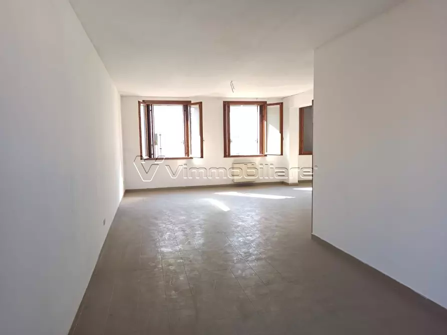 Immagine 6 di Ufficio in vendita  in Via Giacomo Matteotti 141 a Noventa Vicentina