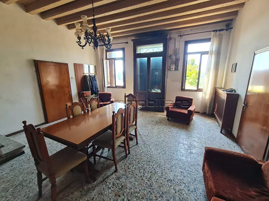Immagine 5 di Porzione di casa in vendita  in Via Paluselli 9 a Agugliaro
